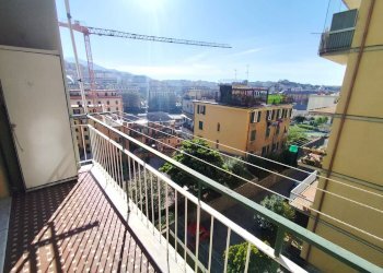 Quadrilocale viale Ansaldo, Genova (zona San Fruttuoso) - foto 8