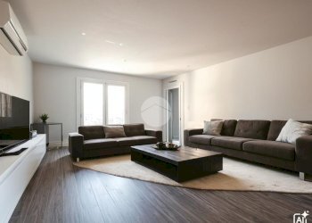 Two-room apartment Via Giuseppe Taccioli, Milano (neighborhood Affori) - photo 1