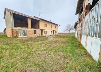 Casa indipendente Strada statale 35 bis dei Giovi, Bosco Marengo - foto 1