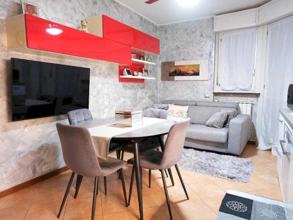 Bilocale Piazza dei Popoli, frazione Seggiano, Pioltello - foto 1