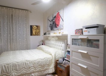 Bilocale Piazza dei Popoli, frazione Seggiano, Pioltello - foto 8