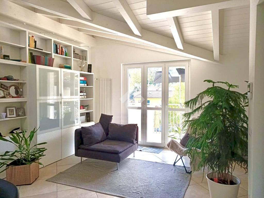 Trilocale Piazza Lombardi, Peschiera Borromeo - foto 1