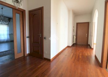 Four-room apartment Via Beatrice d'Este, Rho - photo 6