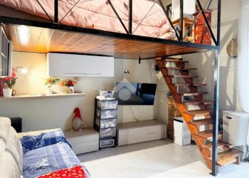 Two-room apartment Via L. Cadorna, Cormano - photo 1