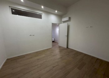 Foto 3 - Locale Commerciale Via Italia
1, Quartu Sant'Elena - foto 3