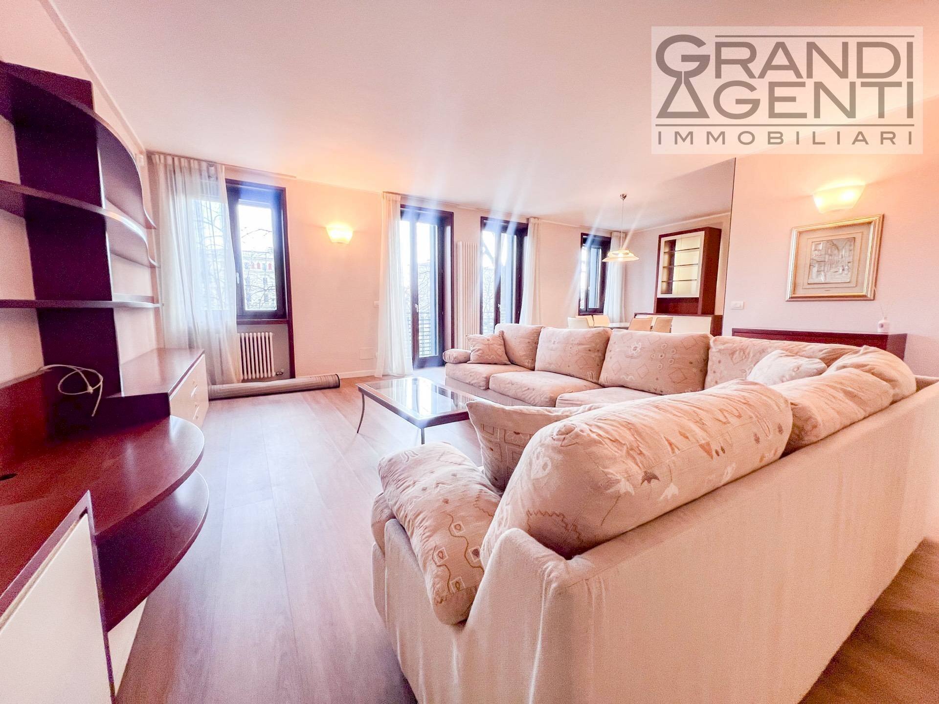 Foto 3 - Three-room apartment Lungadige Donatelli
 
5, Verona - photo 3