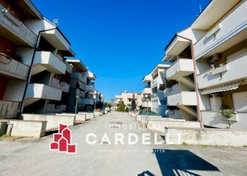 Foto 14 - Quadrilocale Via  Trieste
 
241, Porto Sant'Elpidio - foto 14