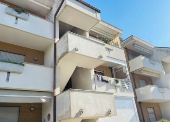 Foto 15 - Quadrilocale Via  Trieste
 
241, Porto Sant'Elpidio - foto 15