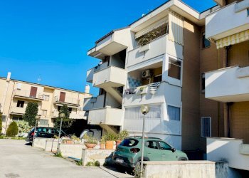 Foto 16 - Quadrilocale Via  Trieste
 
241, Porto Sant'Elpidio - foto 16