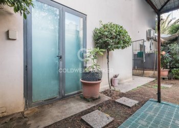 Foto 17 - Negozio viale Ceccarini
 
27, Riccione - foto 17