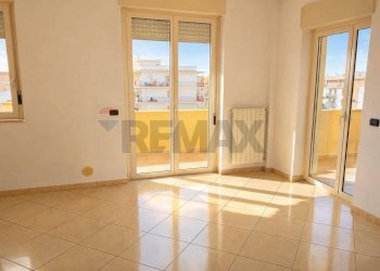 Stanza vuota - Four-room apartment Via Puglisi
 
12, Capurso - photo 7