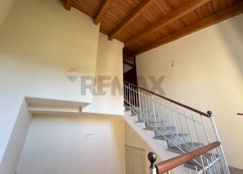 Scale - Appartamento Via della Libertà
 
77-79, Pietramelara - foto 7