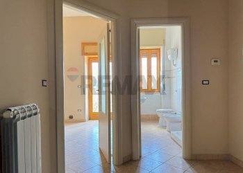 Hall / corridoio - Appartamento Via della Libertà
 
77-79, Pietramelara - foto 9