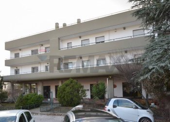 Edificio all\'aperto - Locale Commerciale Matera - foto 1