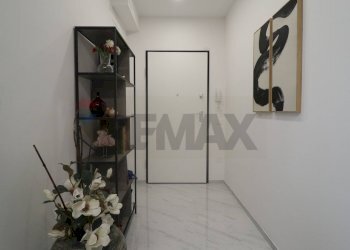 Hall / corridoio - Trilocale Matera - foto 17