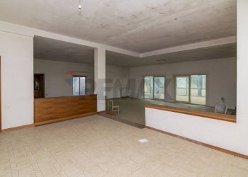 Stanza vuota - Villa Via Dietro Serra
61, Viagrande - foto 7