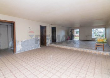 Stanza vuota - Villa Via Dietro Serra
61, Viagrande - foto 41