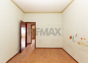 Stanza vuota - Appartamento VIA DOTT. GIOVANNI CHIARENZA
 
58, Aci Catena - foto 15