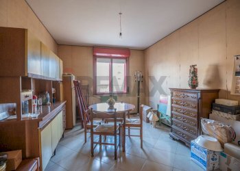 Sala da pranzo - Trilocale via empedocle
 
4, Caltagirone - foto 9