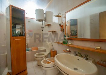 Bagno - Trilocale via empedocle
 
4, Caltagirone - foto 18