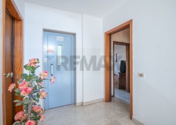 Hall / corridoio - Trilocale via empedocle
 
4, Caltagirone - foto 26