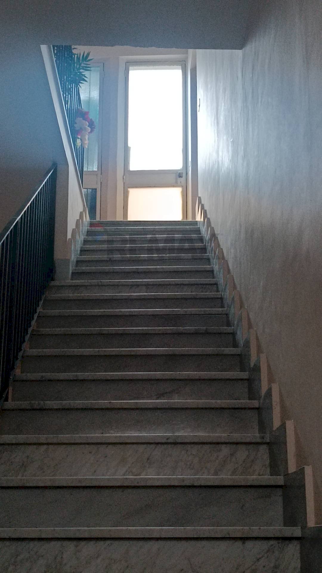 Scale - Semi-detached house via Monte San Michele
 
10, Zafferana Etnea - photo 3