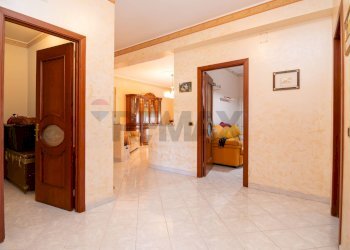 Hall / corridoio - Appartamento Viale Biagio Pecorino
 
14 c, Catania - foto 20