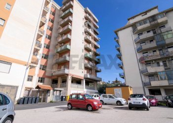 Edificio all\'aperto - Appartamento Viale Biagio Pecorino
 
14 c, Catania - foto 43