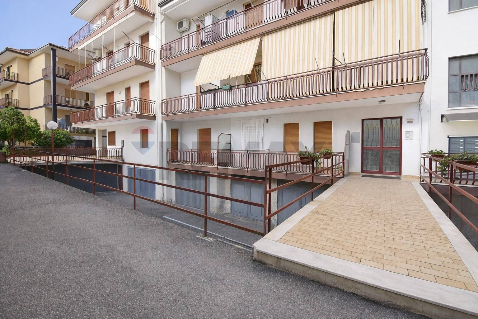 Edificio all\'aperto - Four-room apartment via loreto
16, Acireale - photo 2