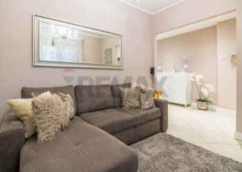 Soggiorno - Casa semi indipendente Via Antonio de Curtis
 
41, Misterbianco - foto 7