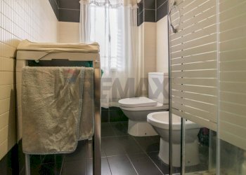 Bagno - Casa semi indipendente Via Antonio de Curtis
 
41, Misterbianco - foto 11