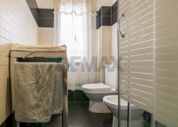 Bagno - Casa semi indipendente Via Antonio de Curtis
 
41, Misterbianco - foto 12