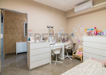 Camera / camera da letto - Casa semi indipendente Via Antonio de Curtis
 
41, Misterbianco - foto 25