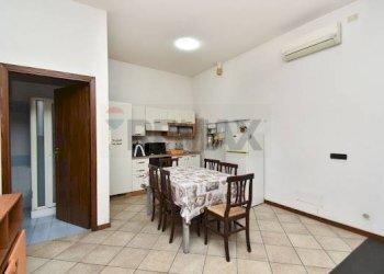 Sala da pranzo - Casa indipendente via lettighieri
 
53, Acireale - foto 11