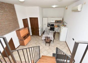 Scale - Casa indipendente via lettighieri
 
53, Acireale - foto 31