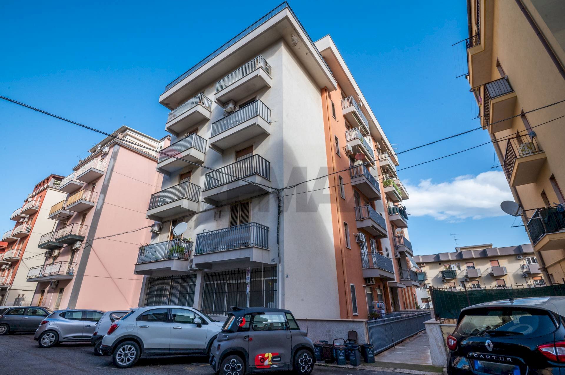 Edificio all\'aperto - Trilocale via sallustio
 
18, Gela - foto 1