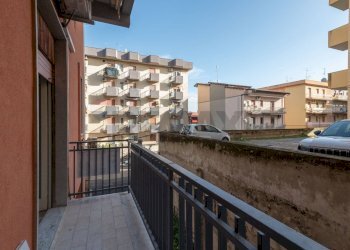 Balcone - Trilocale via sallustio
 
18, Gela - foto 6