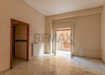 Stanza vuota - Trilocale via sallustio
 
18, Gela - foto 13