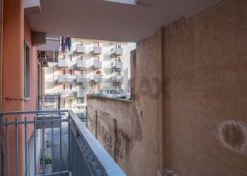 Balcone - Trilocale via sallustio
 
18, Gela - foto 16