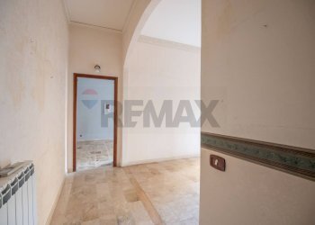 Hall / corridoio - Trilocale via sallustio
 
18, Gela - foto 23