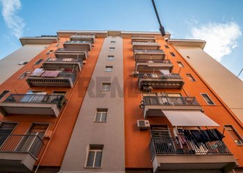 Edificio all\'aperto - Trilocale via sallustio
 
18, Gela - foto 26