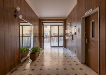 Ricezione / Lobby - Trilocale via sallustio
 
18, Gela - foto 27