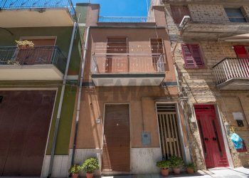 Edificio all\'aperto - Casa indipendente Via Giacomo Matteotti
 
45, Grammichele - foto 2