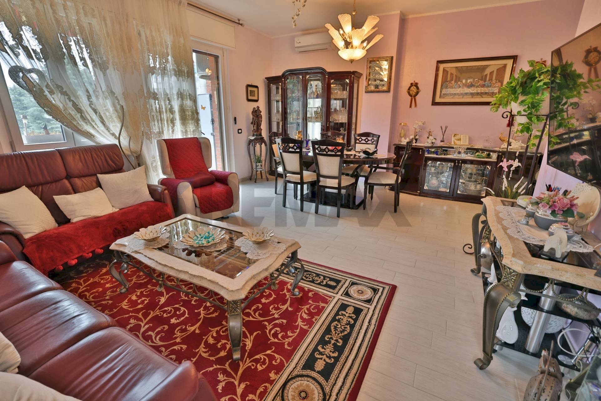 Sala da pranzo - Quadrilocale via Luigi Capuana
 
50, Rho - foto 1