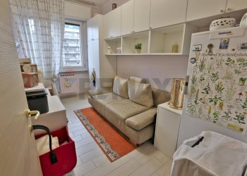 Soggiorno - Quadrilocale via Luigi Capuana
 
50, Rho - foto 18