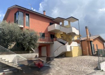 Casa all\'aperto - Trilocale VIA DEI GLADIOLI
 
11, Recanati - foto 4