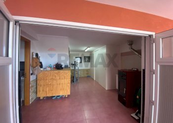 Hall / corridoio - Trilocale VIA DEI GLADIOLI
 
11, Recanati - foto 43