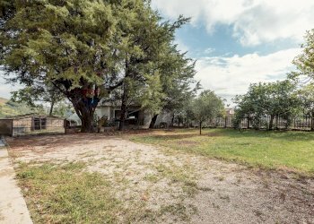 CORTE - Casa semi indipendente via fondiglie
 
56, Rosora - foto 21