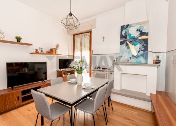 Sala da pranzo - Casa semi indipendente via fondiglie
 
56, Rosora - foto 6