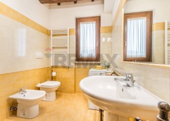 Bagno - Agriturismo STRADA PROVINCIALE RIMININO KM 4, 200
 
108, Canino - foto 30